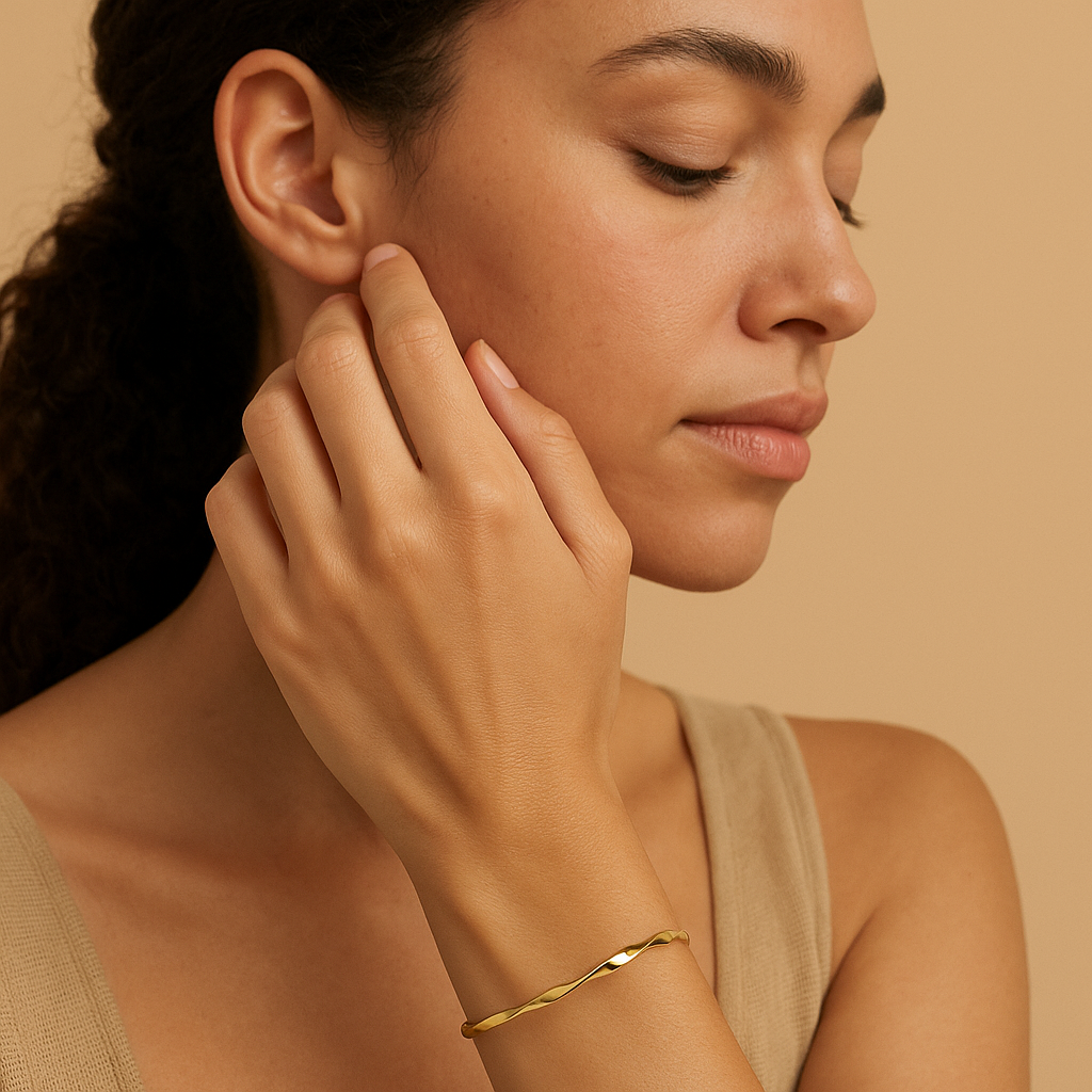Ondine – Bracelet torsadé doré